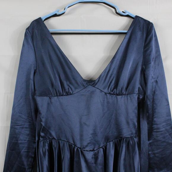 House of CB Dress Small Plus Cup Dominique Navy Plunge Mini Blue Satin Flirty - Picture 7 of 15